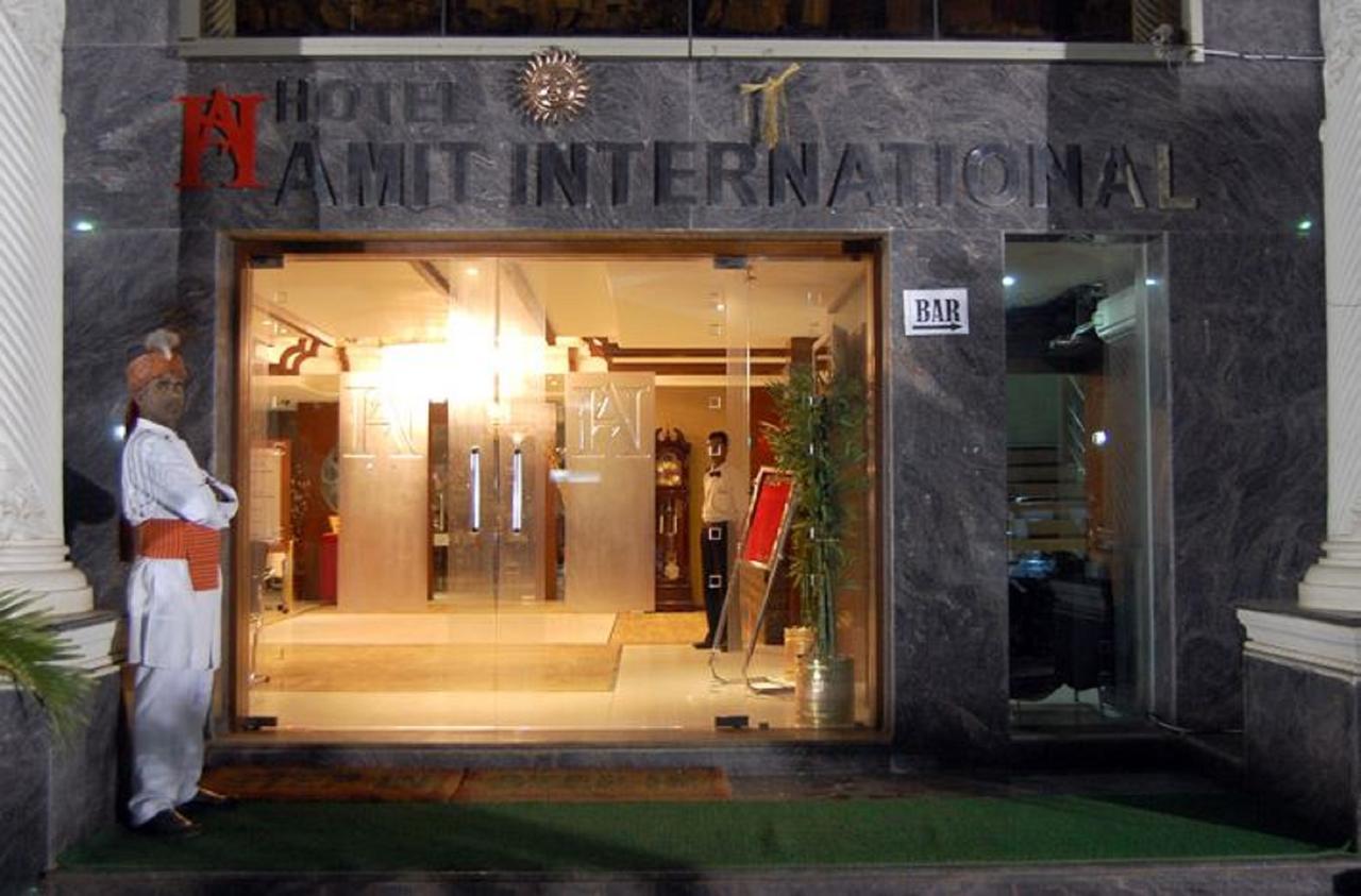 Hotel Amit International Bhilai Екстер'єр фото