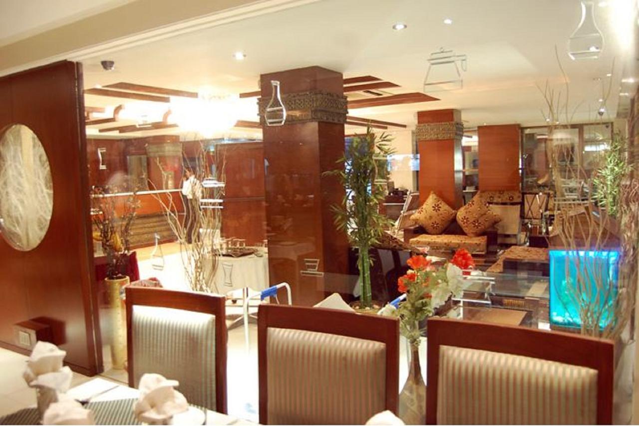 Hotel Amit International Bhilai Екстер'єр фото