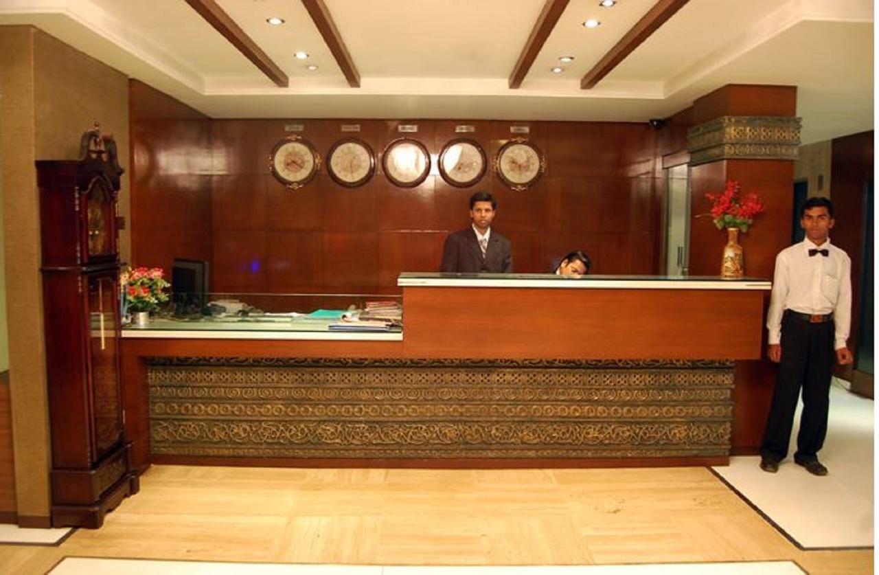 Hotel Amit International Bhilai Екстер'єр фото