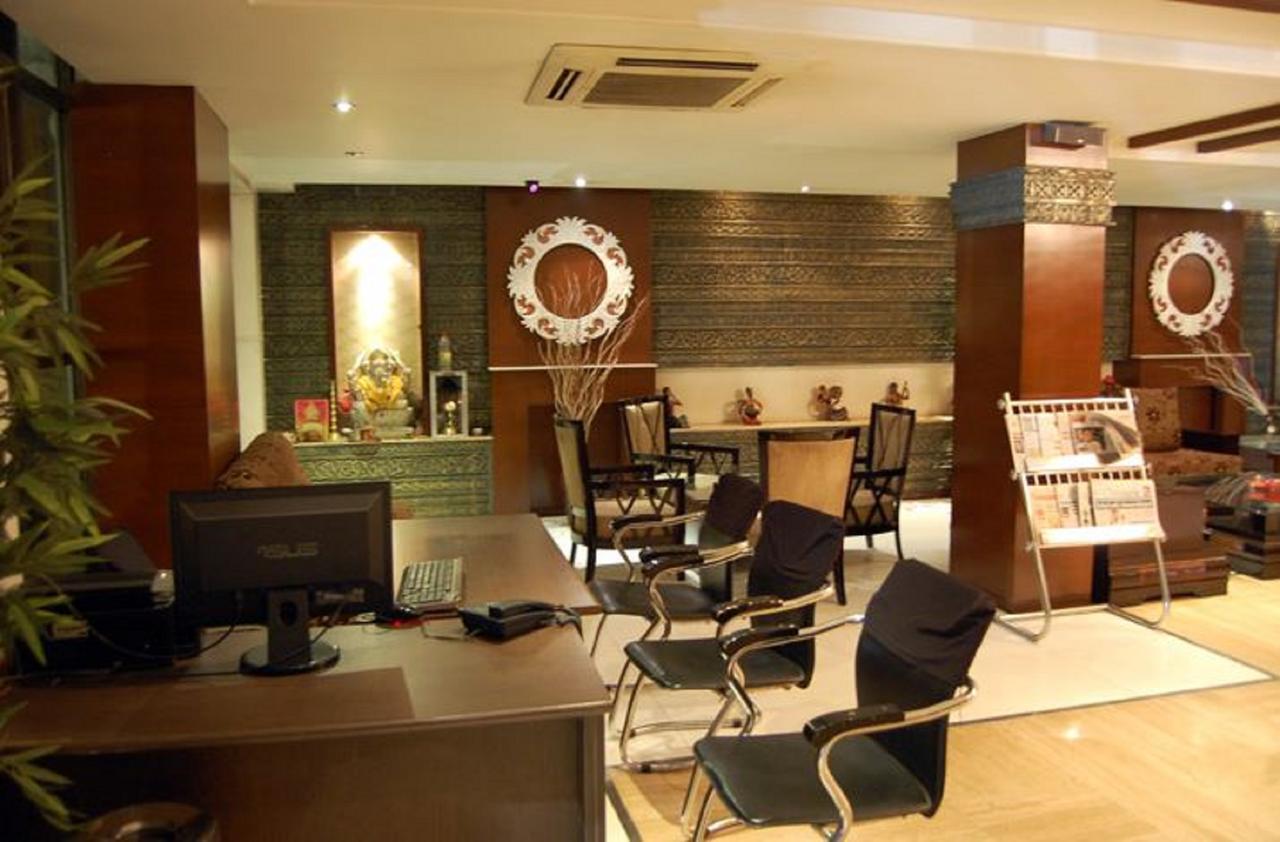 Hotel Amit International Bhilai Екстер'єр фото
